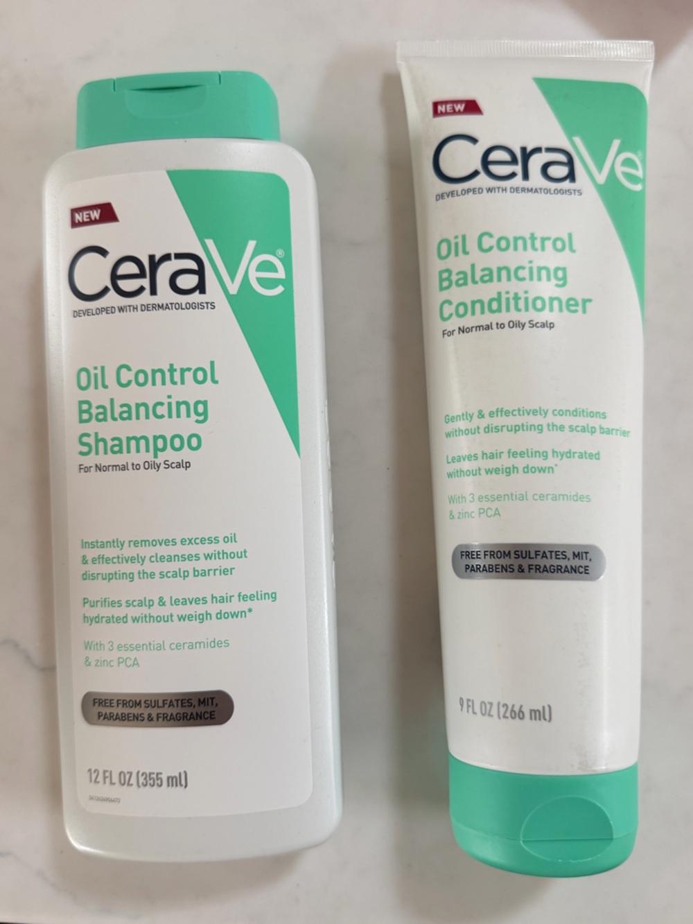CeraVe Oil Control Balancing Shampoo & Conditioner - White/Teal